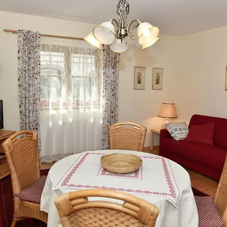 Haus Savoy - 2 아파트 키츠부헬